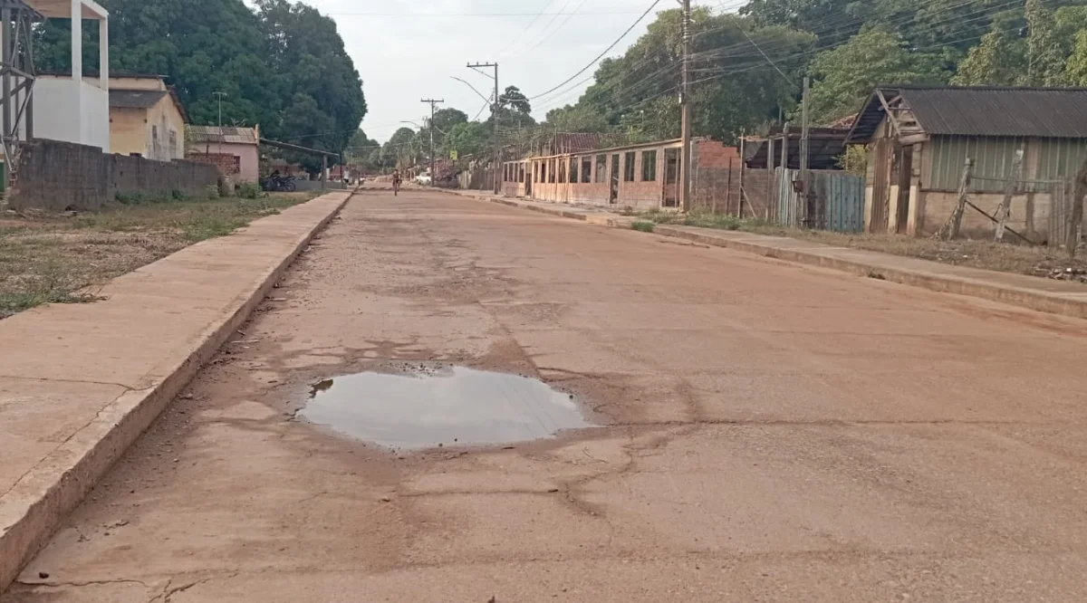 Pavimentação da Estrada do Gado segue com falhas e atrasos em Alenquer